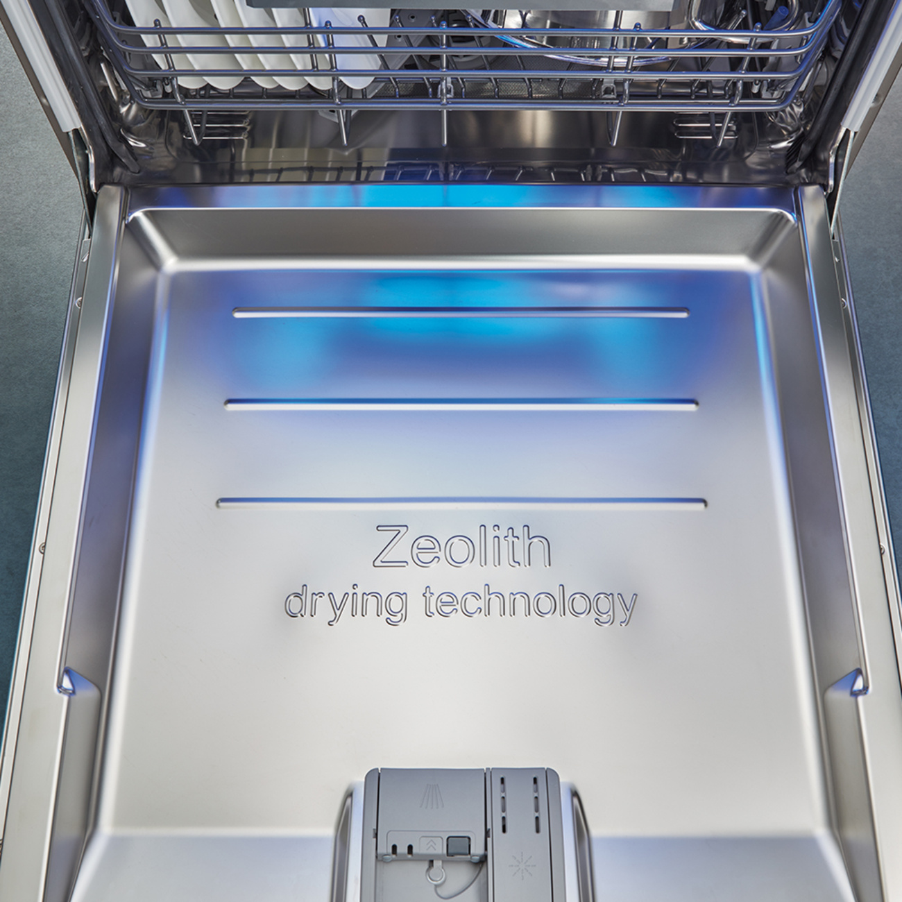 Zeolith Trocknen – Für glänzende Spülergebnisse bei Markus Gärtig Elektroinstallation in Kelkheim